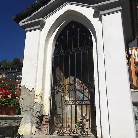 Petit Coin De Perrin